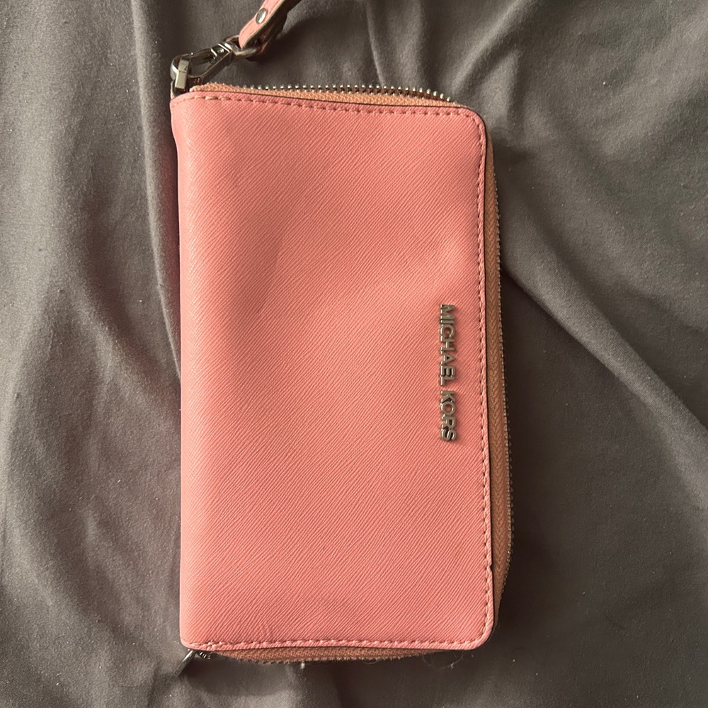 Michael Kors Pink Wallet